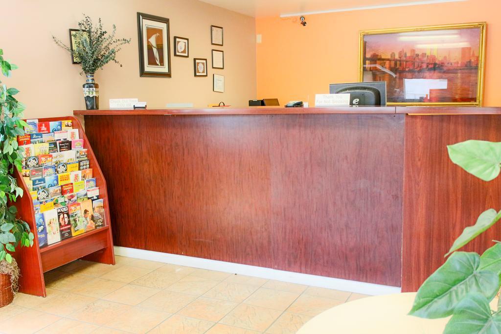 Budgetel Inn And Suites Atlanta Midtown المظهر الخارجي الصورة